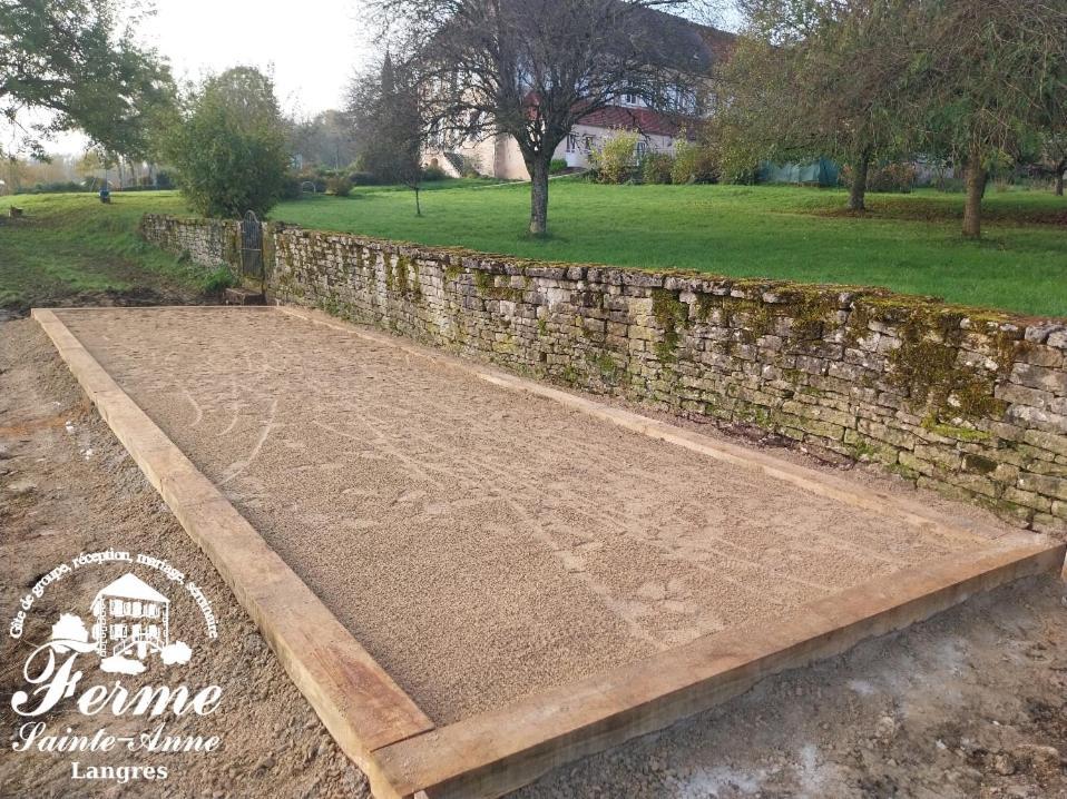 ホテル Domaine Ferme Sainte Anne ラングル エクステリア 写真